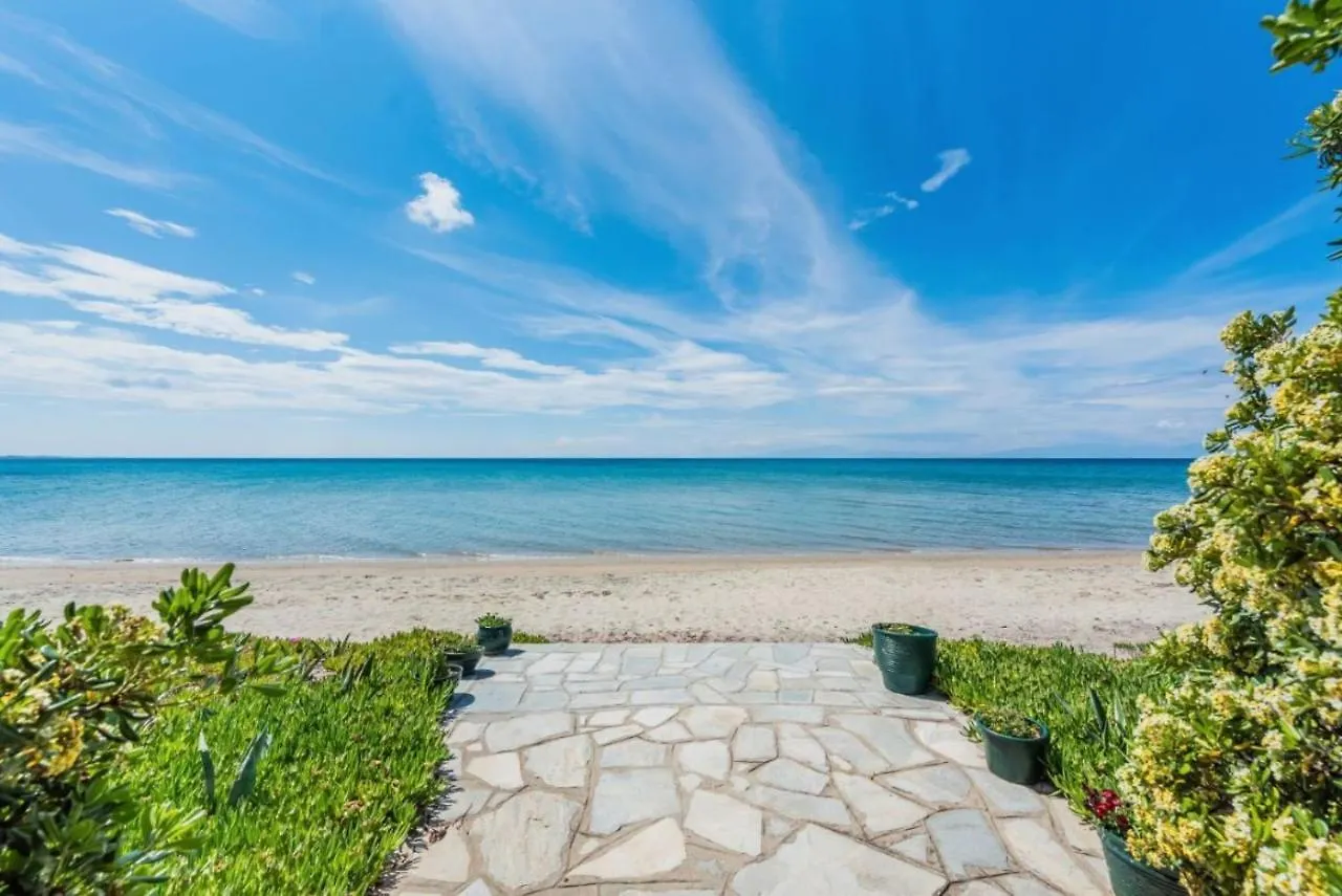 #Maria Villa And Cabin By Halu! Villas Epanomí