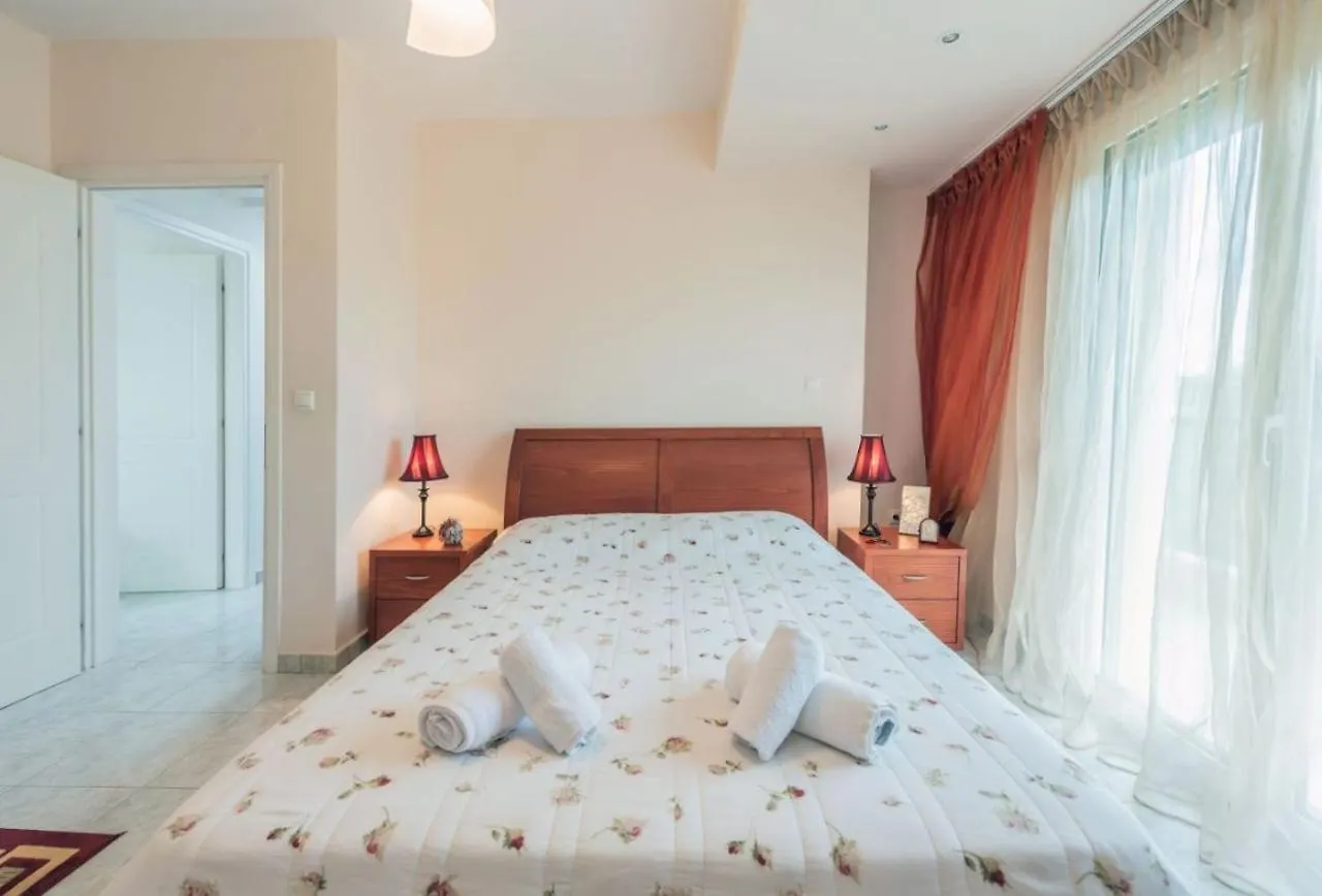 Apartamento #Maria Villa And Cabin By Halu! Villas Epanomí Grécia