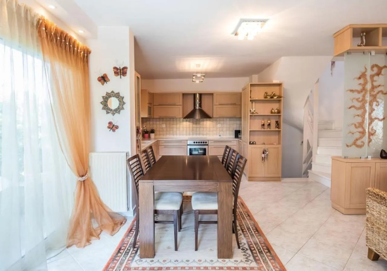 #Maria Villa And Cabin By Halu! Villas Epanomí