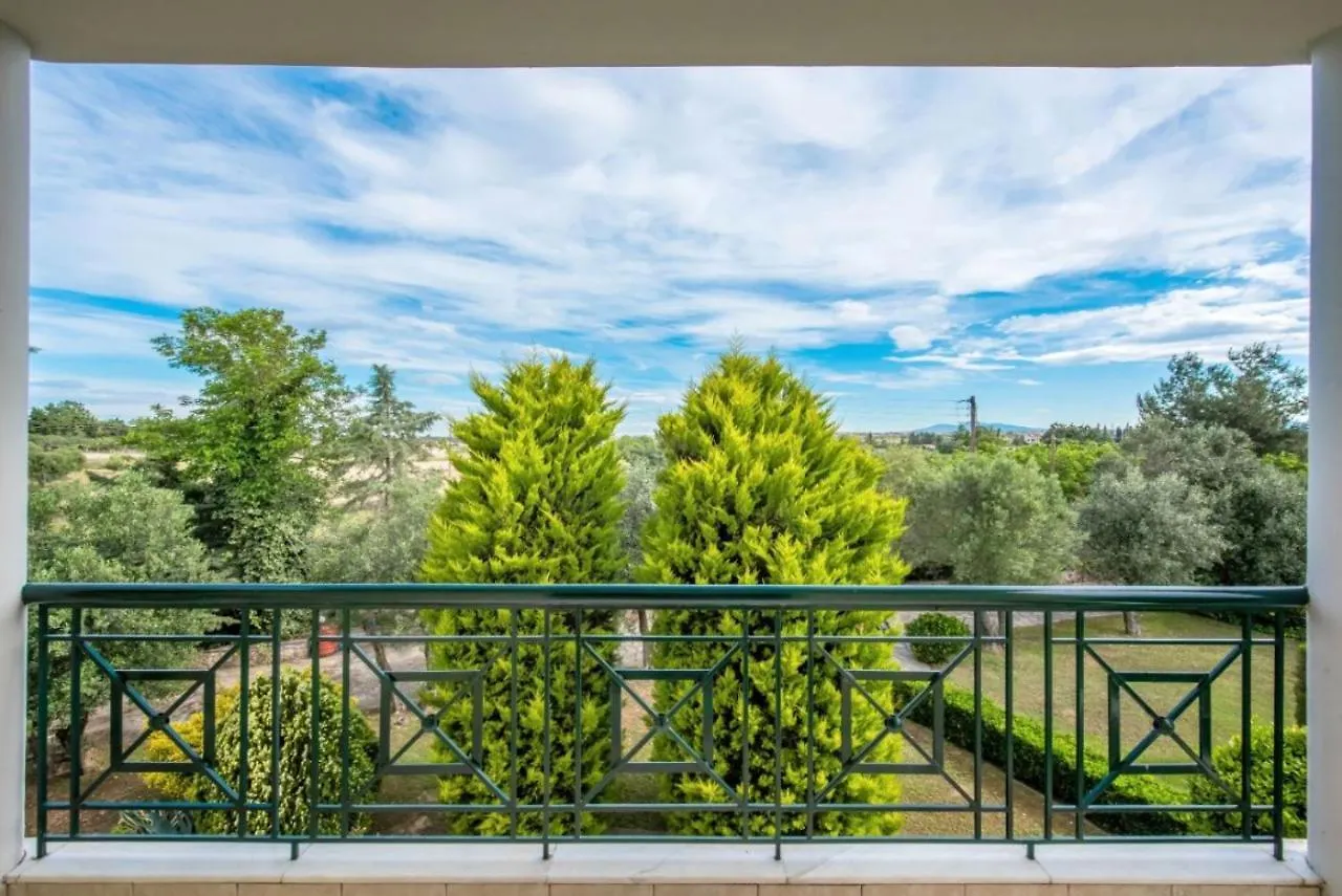 דירה אפאנומי #Maria Villa And Cabin By Halu! Villas
